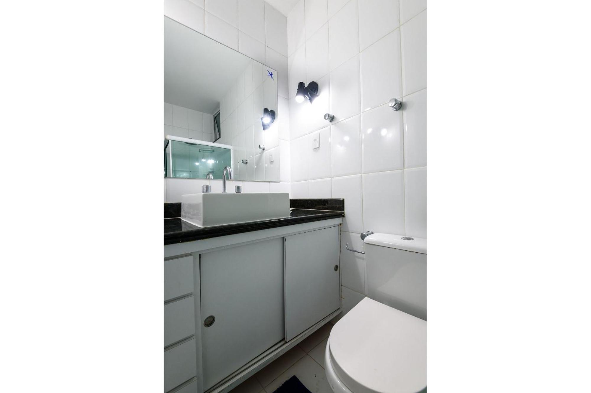 Apartamento 3qtos A 300m Da De Copacabana | Bi 102/202
