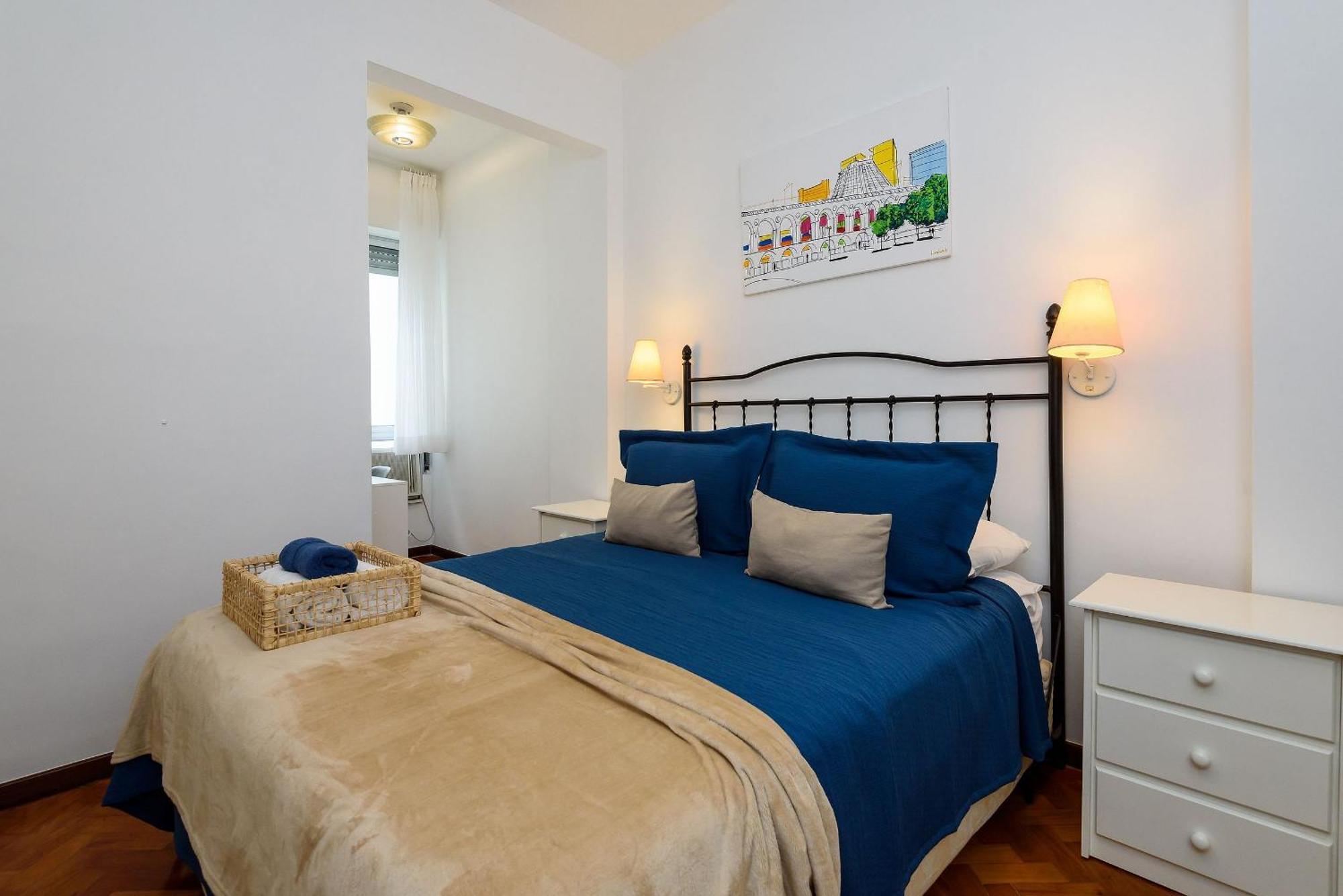 Apartamento 3qtos A 300m Da De Copacabana | Bi 102/202 *