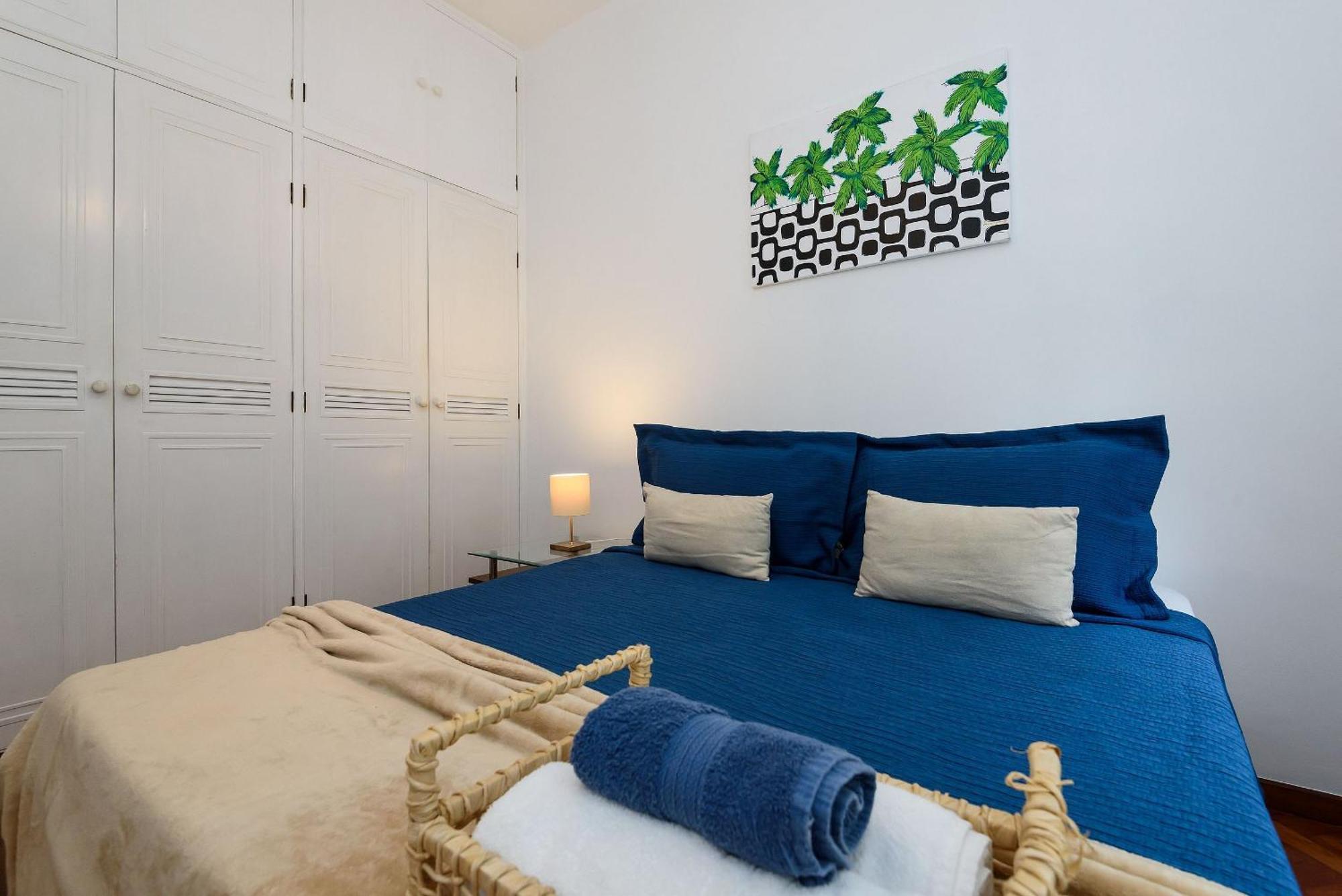 Apartamento 3qtos A 300m Da De Copacabana | Bi 102/202 *